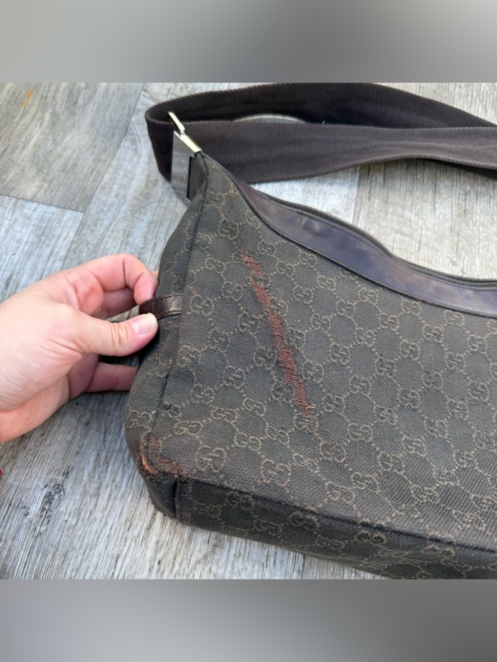 Vintage Gucci GG Canvas Monogram Messenger Bag Dark Brown Flaws** - Picture 9 of 14